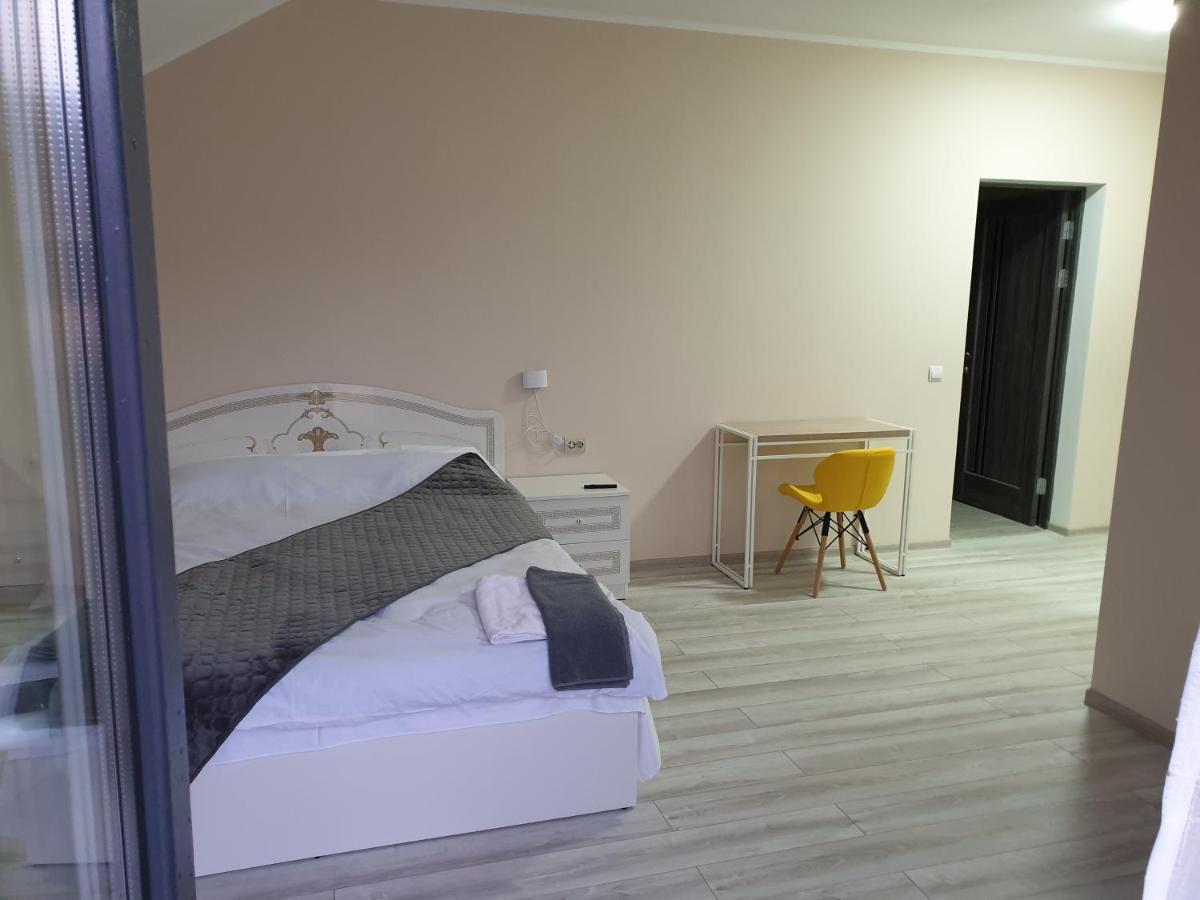 Hotel Osher Bukovel Esterno foto