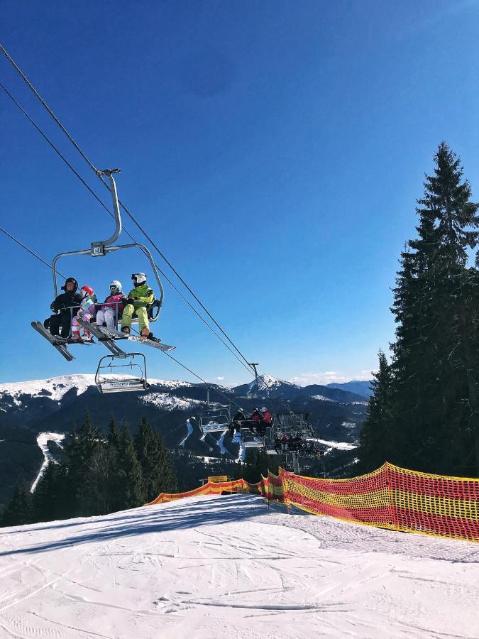 Hotel Osher Bukovel Esterno foto